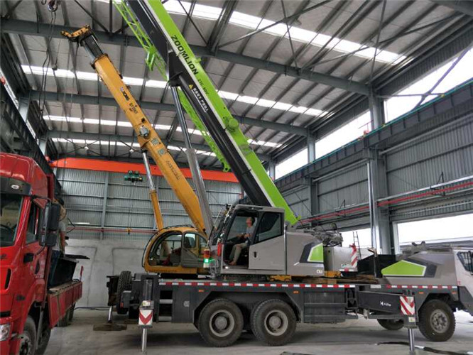 广饶县高空车出租需要注意哪些安全事项？